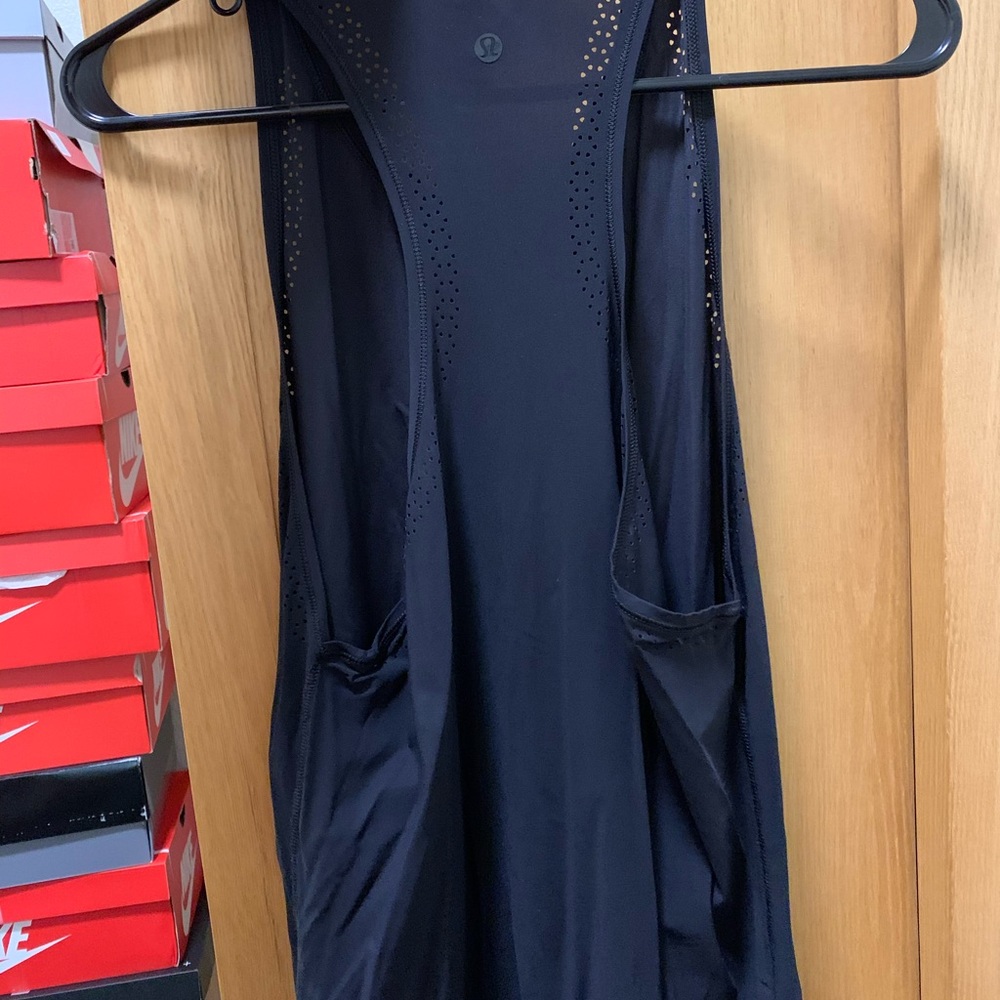 Brand new Lululemon Athletic Tanktop